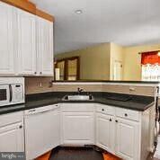 111 Egypt Farms Rd, Owings Mills, MD 21117 - photo 4