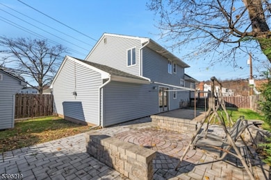 52 Greenbrook Rd, Middlesex, NJ 08846 - photo 7