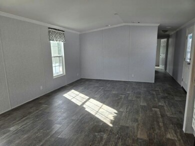 7267 Greenbrier Village Rd unit 142, Lakeland, FL 33810 - photo 3