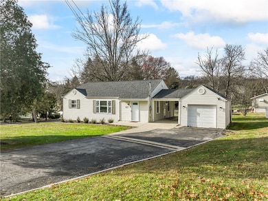 951 Shenango Rd, Beaver Falls, PA 15010 - photo 2