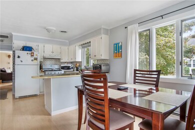 80 Cannon St, Cranston, RI 02920 - photo 4