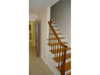 109 Pilgrim Dr, Greenwich, CT 06831 - photo 3