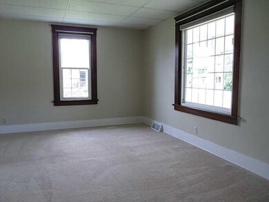 Living Room. Large livingroom with new carpeting a