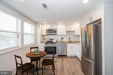 3212 Tartarian Ct, Halethorpe, MD 21227 - photo 4