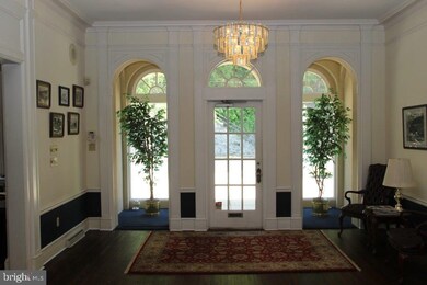 1720 Mineral Spring Rd, Reading, PA 19602 - photo 6