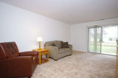 48 Belfast Dr, North Wales, PA 19454 - photo 2