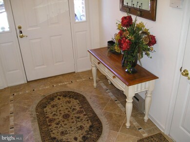 1369 Lindsay Ln, Hagerstown, MD 21742 - photo 2