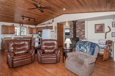 Living Room - view 4 (1280x850)