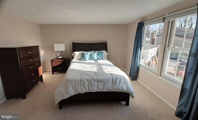 22 Tulip Tree Ct, Essex, MD 21221 - photo 7