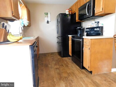 3809 Albert Ave, Greencastle, PA 17225 - photo 6