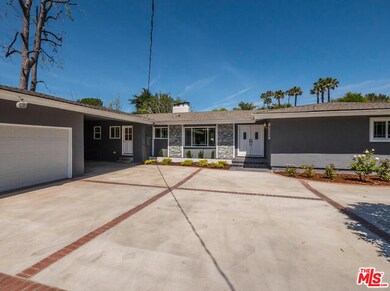 20555 Quedo Dr, Woodland Hills, CA 91364 - photo 4