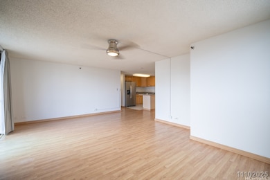 Parkside Tower unit 1401, Honolulu, HI 96826 - photo 7