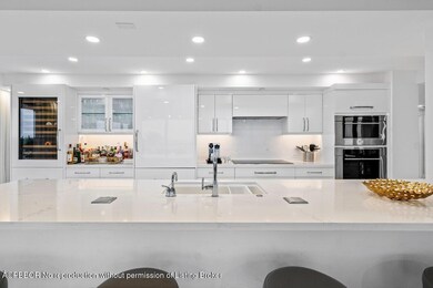007-3440SouthOceanBoulevard-302S-PalmBea