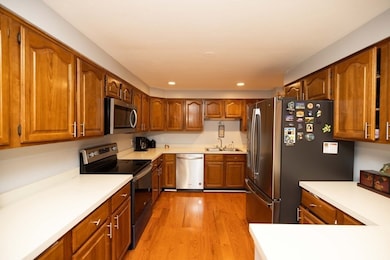 27 Lebeaux Dr unit 27, Shrewsbury, MA 01545 - photo 6