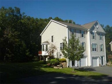 19 Daffodil Ct unit 19, South Grafton, MA 01560 - photo 2