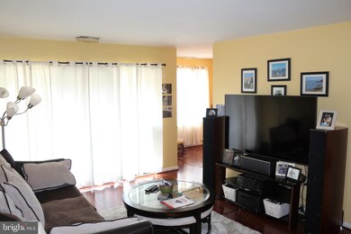 1028 Brinker Dr unit 102, Hagerstown, MD 21740 - photo 3