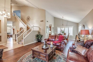 158 W Calle de Caballos, Tempe, AZ 85284 - photo 2