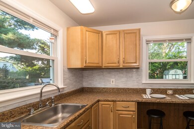 1065 Delaware Ave, Lansdale, PA 19446 - photo 6