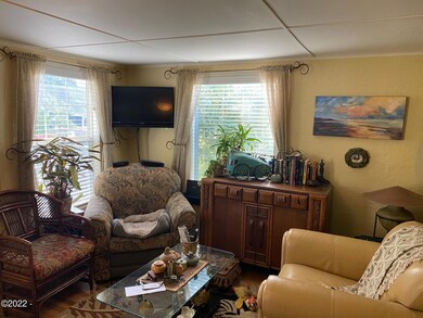 2739 SW Coast Ave, Lincoln City, OR 97367 - photo 3