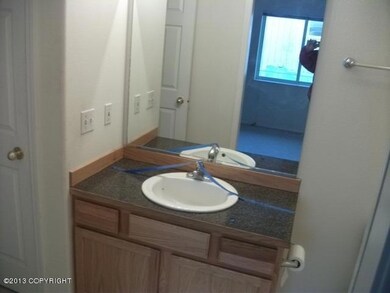 Fire Eagle Way Bathroom