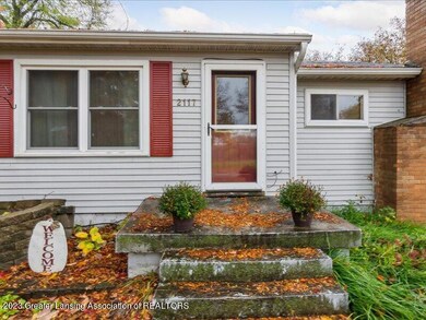 05-2117-S-Waverly-Rd-WindowStill-32
