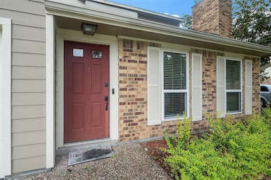 8426 Pine Falls Dr, Houston, TX 77095 - photo 2