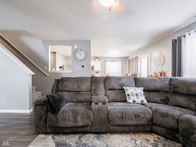 5720 Apple Branch Ct, Indianapolis, IN 46237 - photo 7