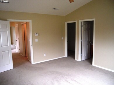 Bedroom, Primary