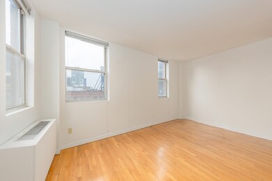 350 W 14th St unit 7C, New York, NY 10014 - photo 7