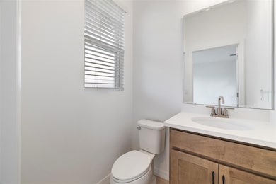 490 Winsome Aly, Groveland, FL 34736 - photo 7