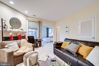 13028 Park Crescent Cir, Herndon, VA 20171 - photo 7