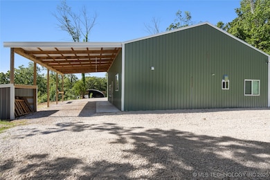 214 Shady Ln, Gore, OK 74435 - photo 4