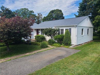 67 Harrison St, Cumberland, RI 02864 - photo 2