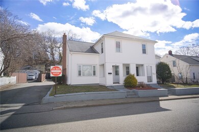 31 Douglas St, West Warwick, RI 02893 - photo 2