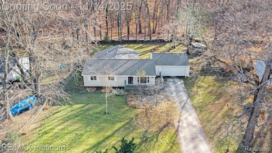 Aerial view of property and surrounding area