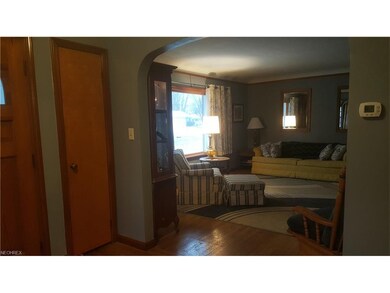 87 Daniels Ave, Conneaut, OH 44030 - photo 5