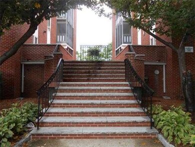 31 Lodgen Ct unit 1F, Malden, MA 02148 - photo 2