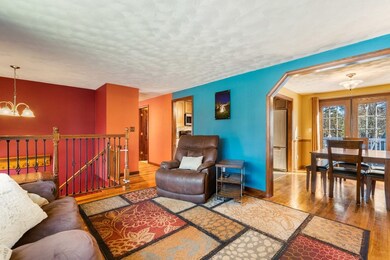 43 Standish Rd, Bellingham, MA 02019 - photo 7