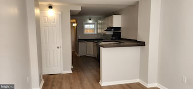 229 S Durham St, Baltimore, MD 21231 - photo 2