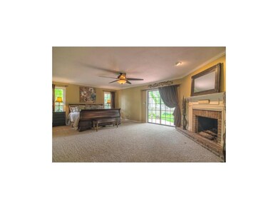 Huge Master Suite w/Fireplace & Patio Entrance!