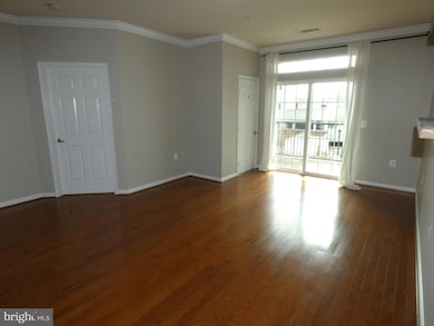 The Grove At Arlington unit 1215, Arlington, VA 22206 - photo 3