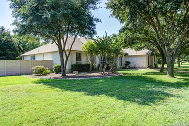 26303 Tiffnilee Ln, San Antonio, TX 78255 - photo 3