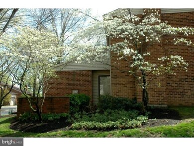 304 Bernard Ct, Chesterbrook, PA 19087 - photo 2