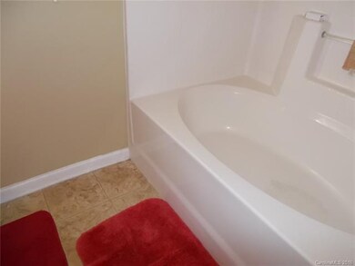 Garden Tub/Shower combo in Master Bath