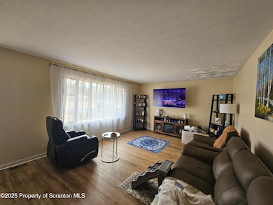 3000 Jones St, Scranton, PA 18505 - photo 2