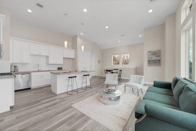 5904 Gardendale Dr unit D, Houston, TX 77092 - photo 3