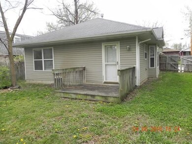 zz-mfsopt-802 6th Street WWR pics 040616