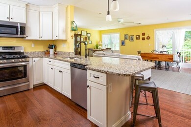 245 Cambridge St unit 302, Burlington, MA 01803 - photo 7