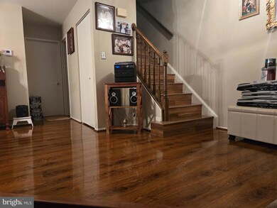 318 Meadow Way, Hyattsville, MD 20785 - photo 7