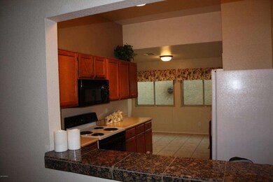 1936 E Citation Ln unit 19, Tempe, AZ 85284 - photo 5